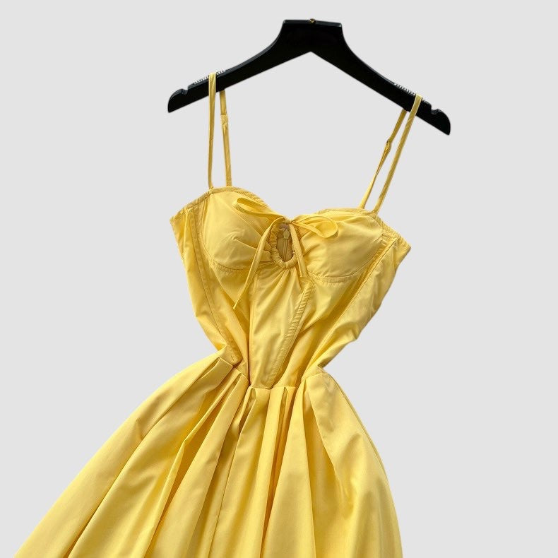 VESTITO