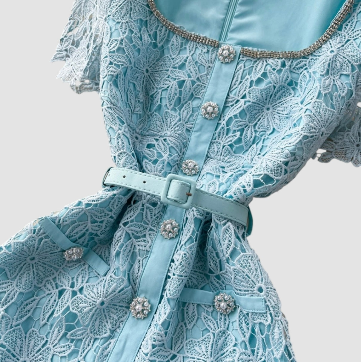 VESTITO