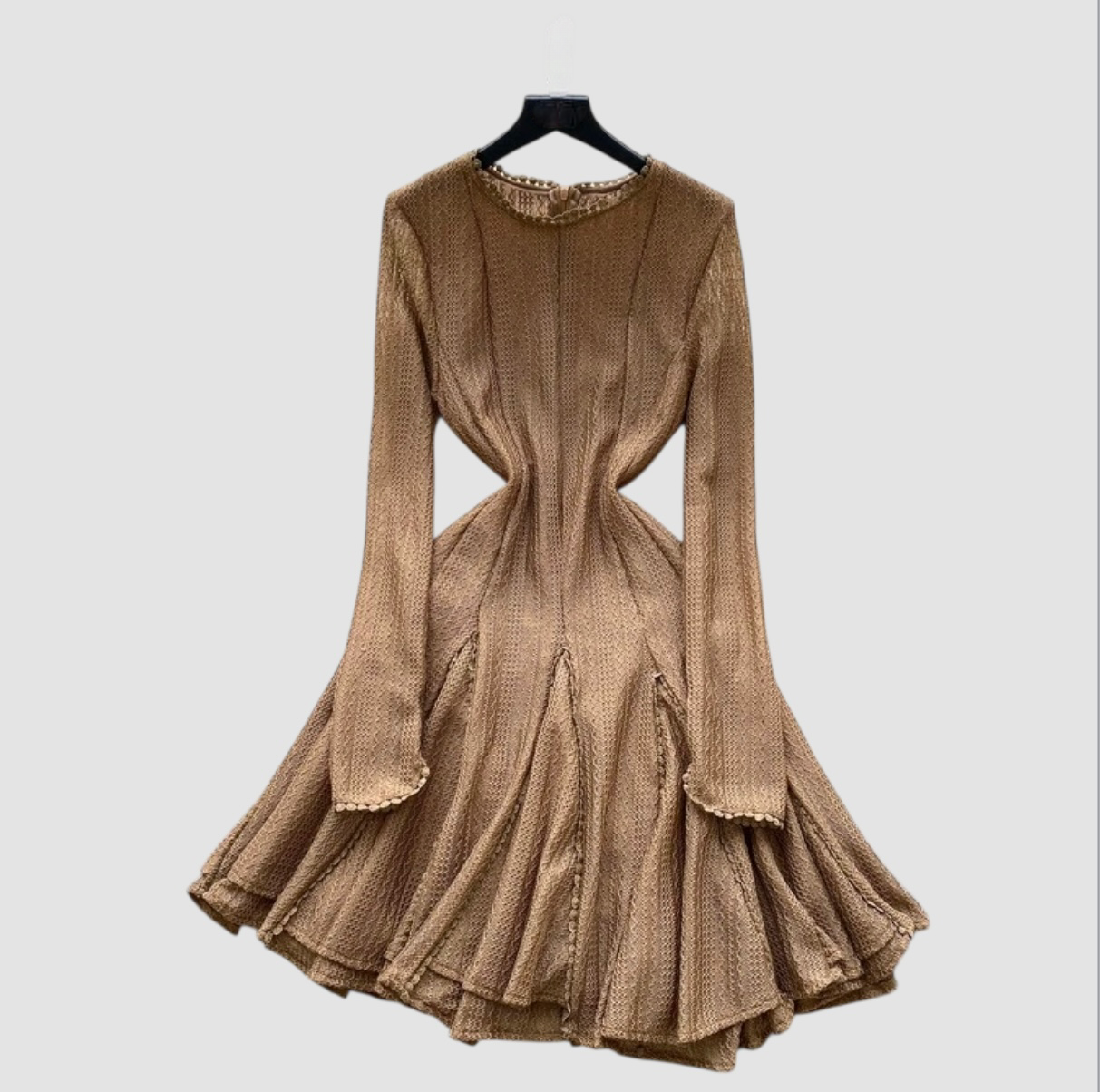 VESTITO