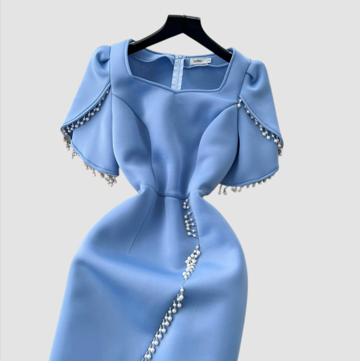 VESTITO