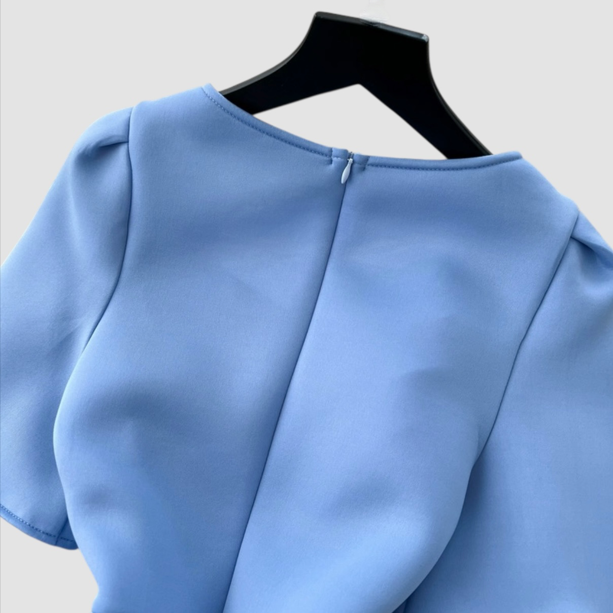 VESTITO