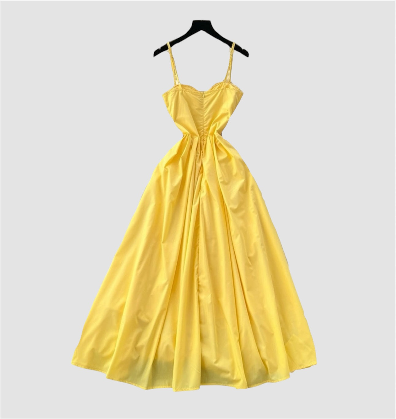 VESTITO