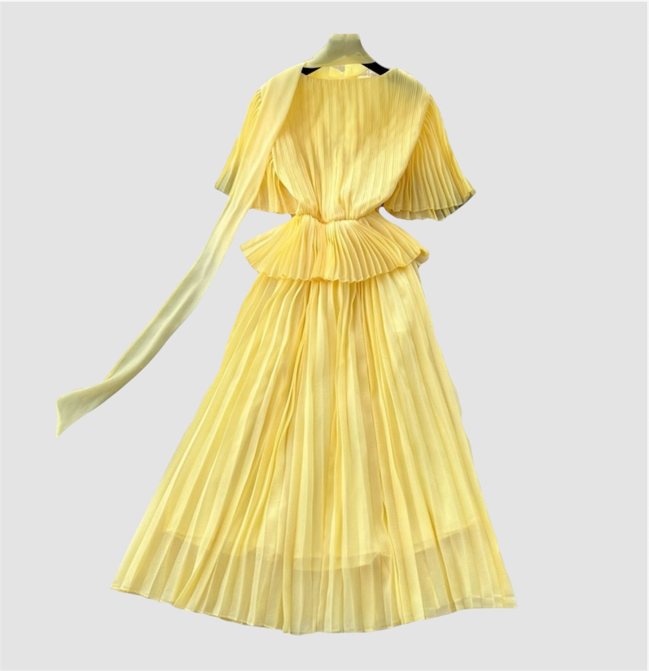 VESTITO