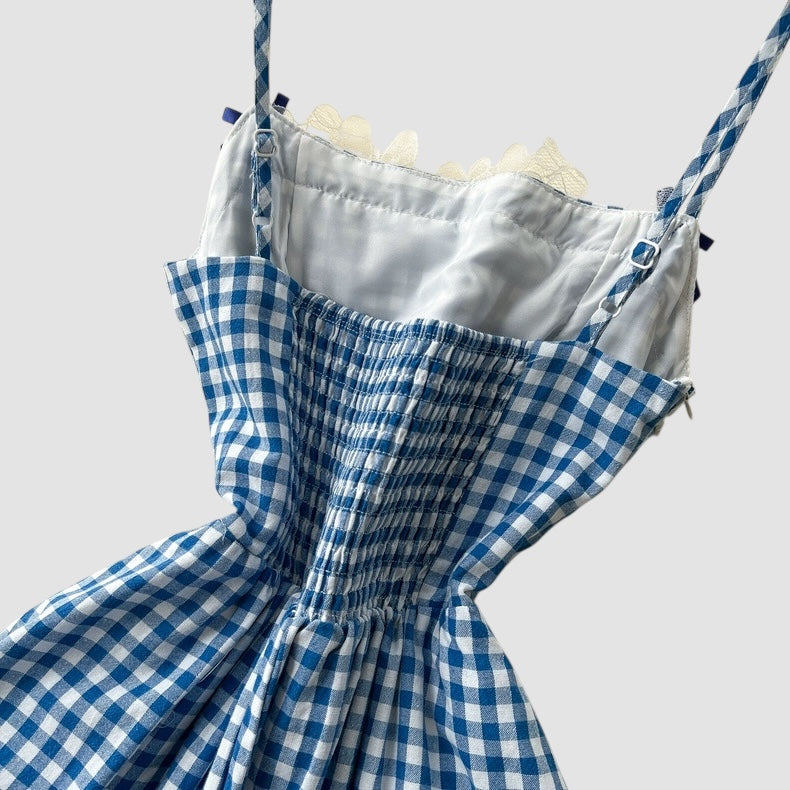 VESTITO